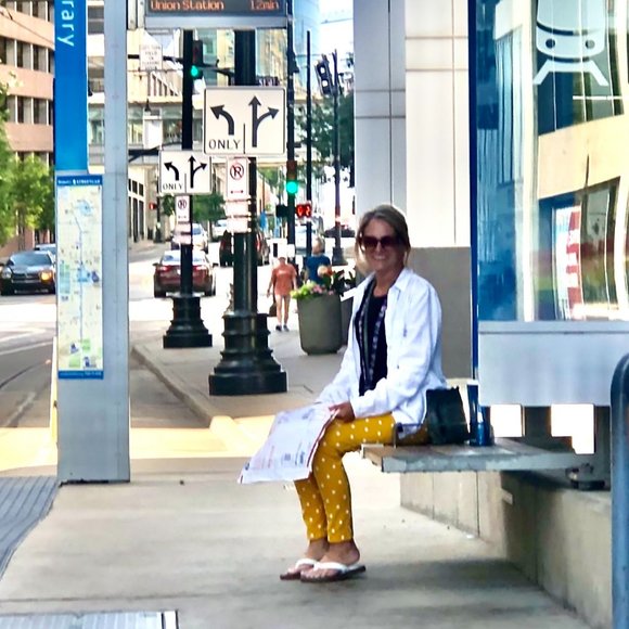 Meet your Posher, Cricket - Picture 4 of 13